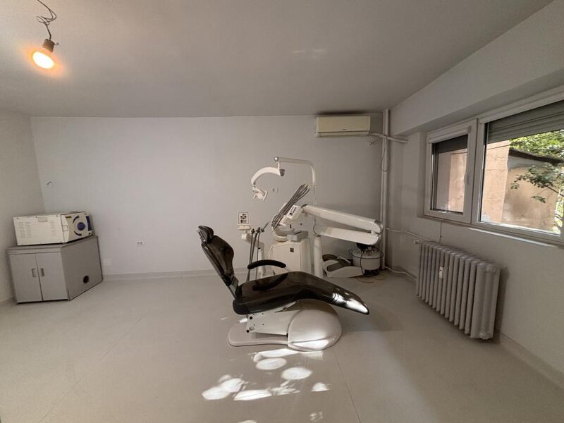 Garsoniera Dristor, 100 m metrou Dristor, birou sau locuinta, comision 0%